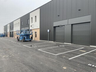 Plus de détails pour Local d’activités à vendre
