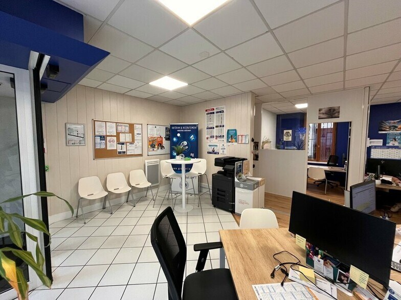 Bureau dans Vannes à louer - Photo intérieure – Image 2 sur 3