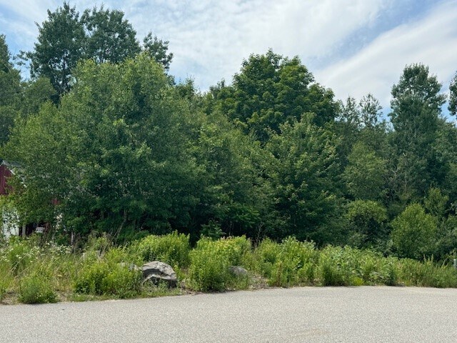 430 Narragansett Trl, Buxton, ME à vendre - Photo de l’immeuble – Image 1 sur 1