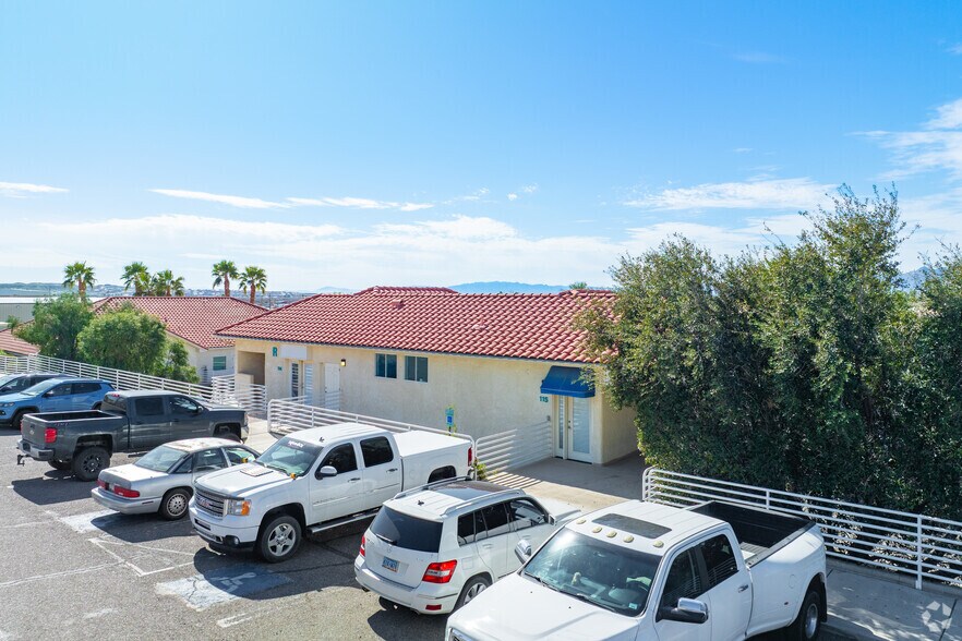 3015 Highway 95, Bullhead City, AZ à louer - Photo de l’immeuble – Image 3 sur 12