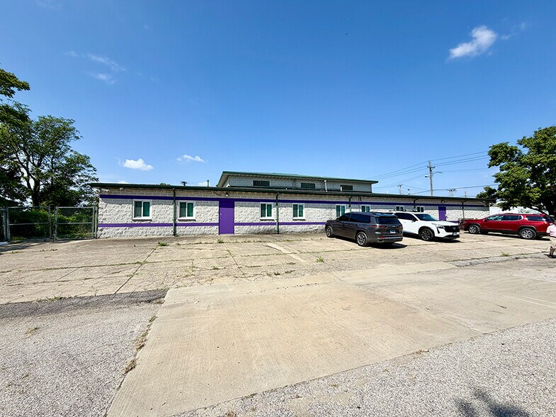 1004 Gaty ave, East Saint Louis, IL à vendre - Photo de l’immeuble – Image 3 sur 5