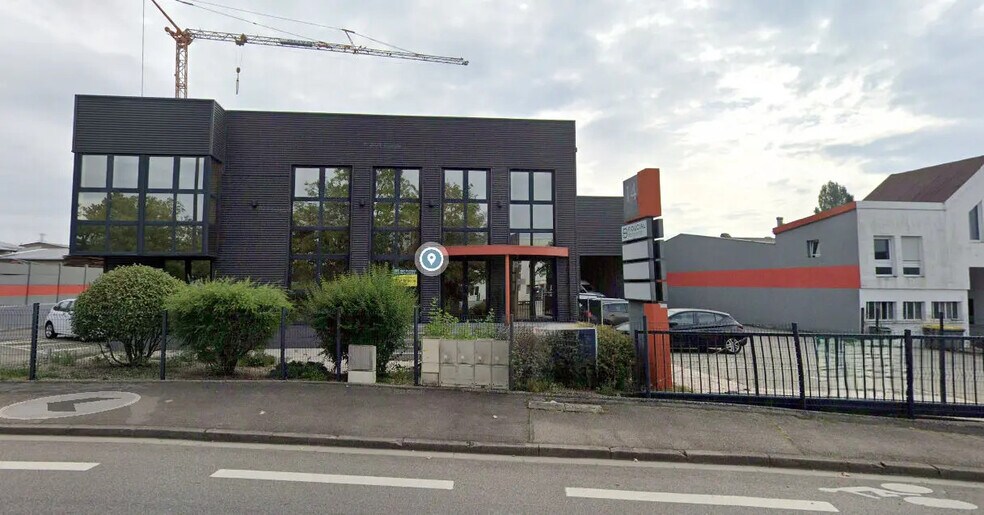 Local d’activités dans Metz à louer - Photo de l’immeuble – Image 2 sur 10