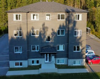 Plus de détails pour 21 Rue Alexander-Bothwell, East Angus, QC - Logement à vendre