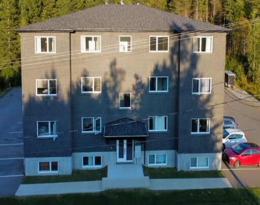 21 Rue Alexander-Bothwell, East Angus, QC à vendre Photo principale– Image 1 sur 3