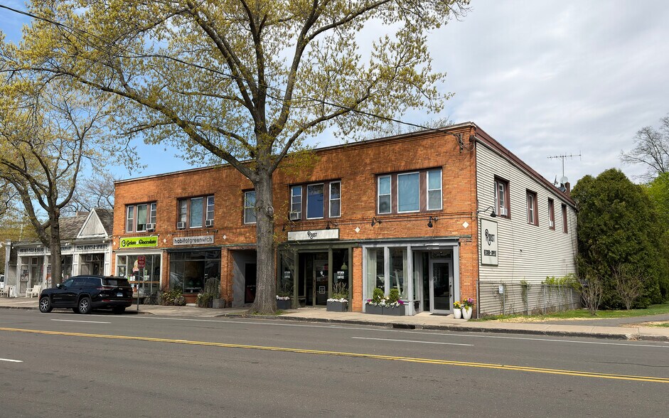 232-238 E Putnam Ave, Cos Cob, CT à louer - Photo de l’immeuble – Image 2 sur 12
