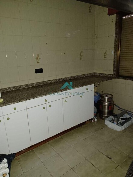 Local commercial dans Torrelavega à vendre - Photo de l’immeuble – Image 1 sur 10
