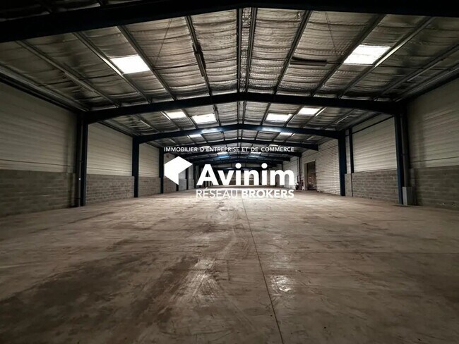 Plus de détails pour Industriel/Logistique à vendre