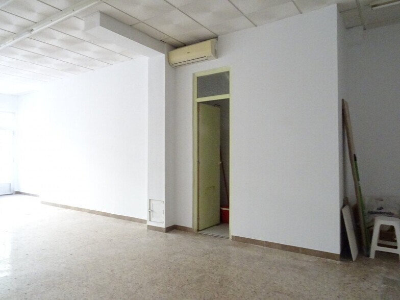 Local commercial dans Aspe à vendre - Photo de l’immeuble – Image 3 sur 9