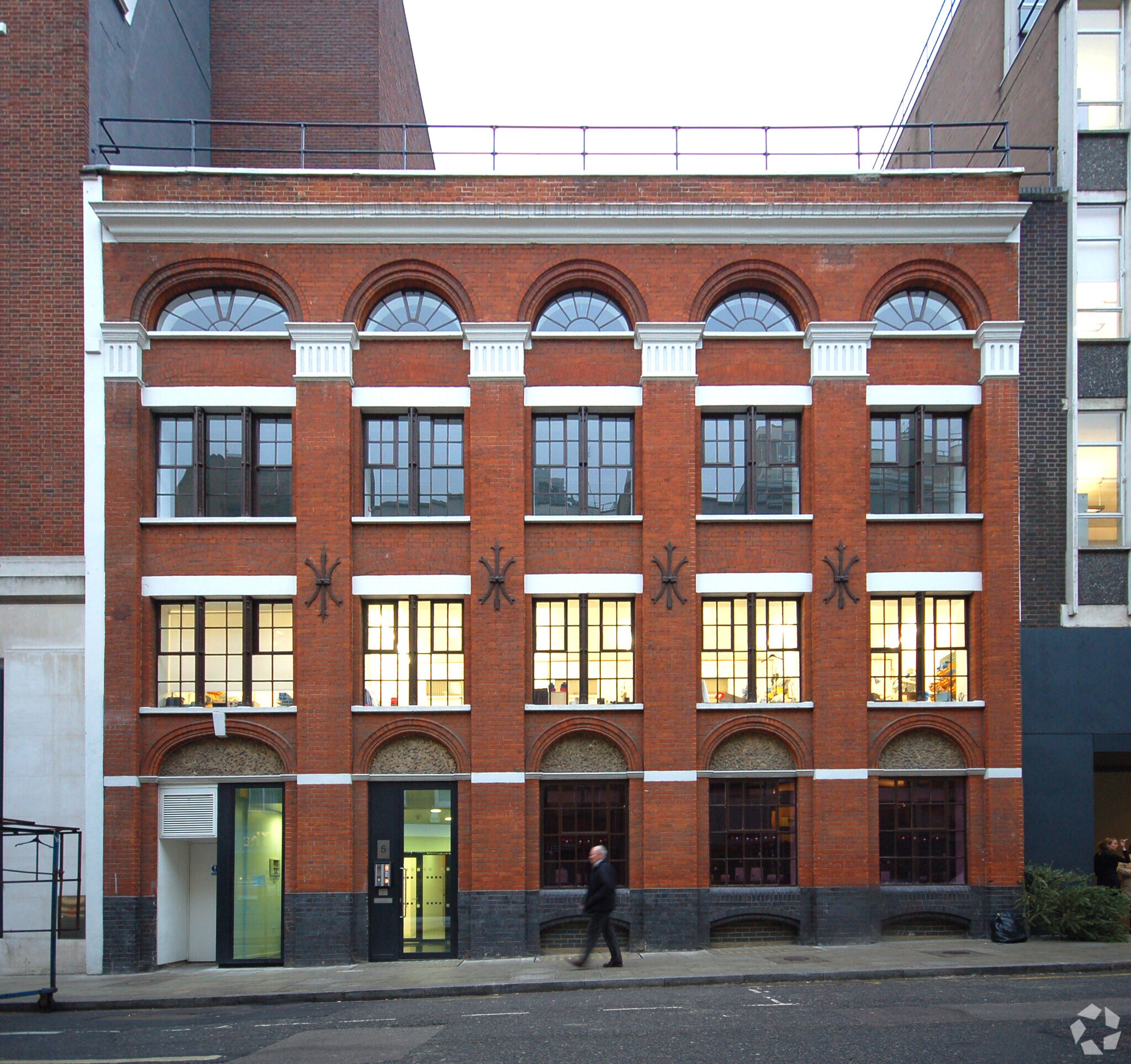 5 St. Cross St, Londres à louer Photo principale– Image 1 sur 58