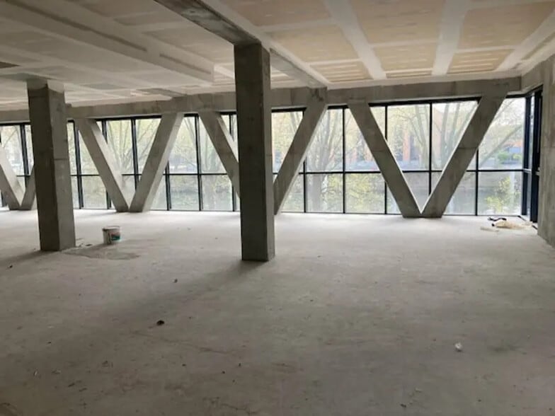 Bureau dans L'ILE-SAINT-DENIS à vendre - Photo intérieure – Image 1 sur 7