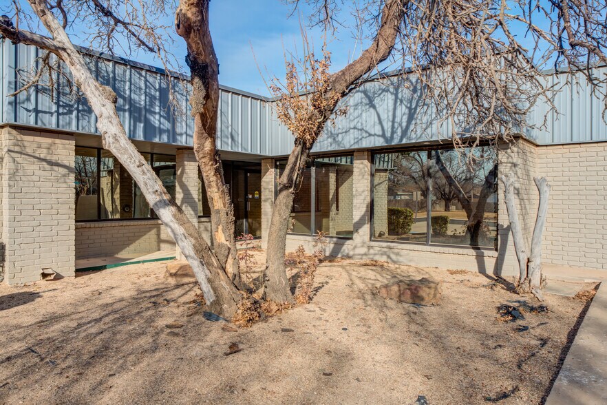 3508 22nd Pl, Lubbock, TX à vendre - Photo de l’immeuble – Image 3 sur 35