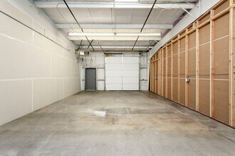 798 NW Dunbar Ave, Troutdale, OR à louer Photo intérieure– Image 1 sur 18