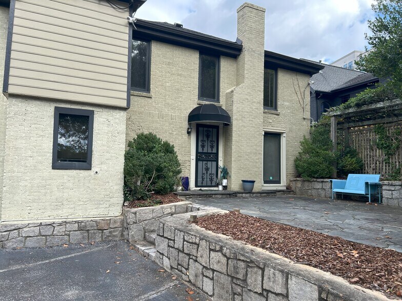 3216 Paces Ferry Pl, Atlanta, GA à louer - Photo de l’immeuble – Image 2 sur 11