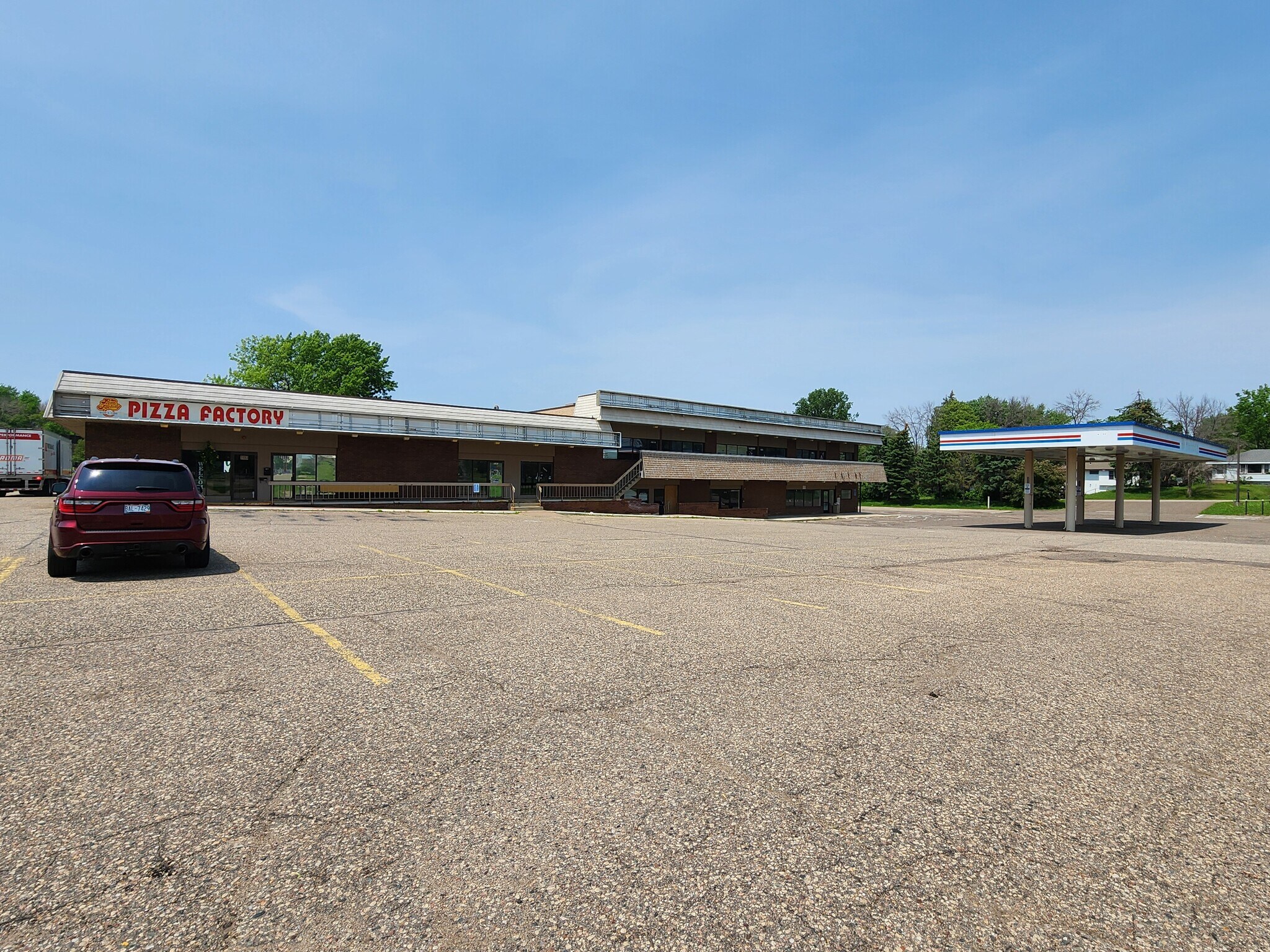 2137 Division St N, Saint Paul, MN à vendre Photo principale– Image 1 sur 8