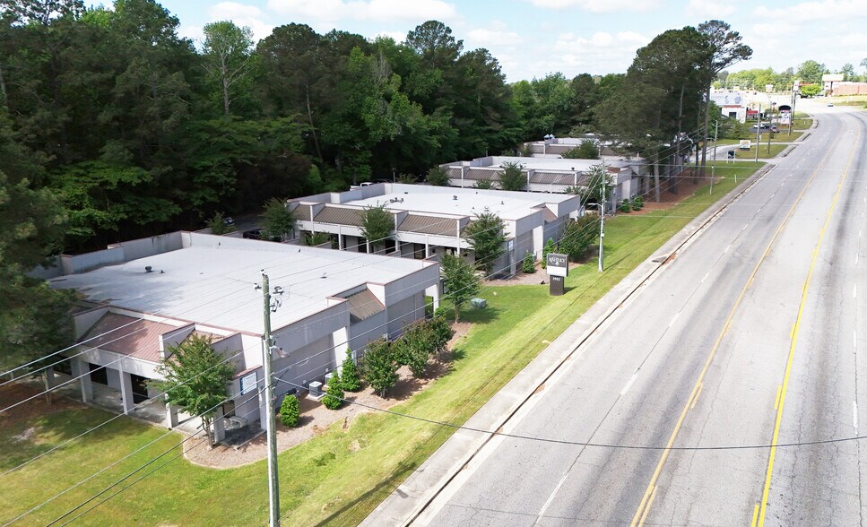 3902 Northside Dr, Macon-Bibb, GA à louer - Photo de l’immeuble – Image 3 sur 13