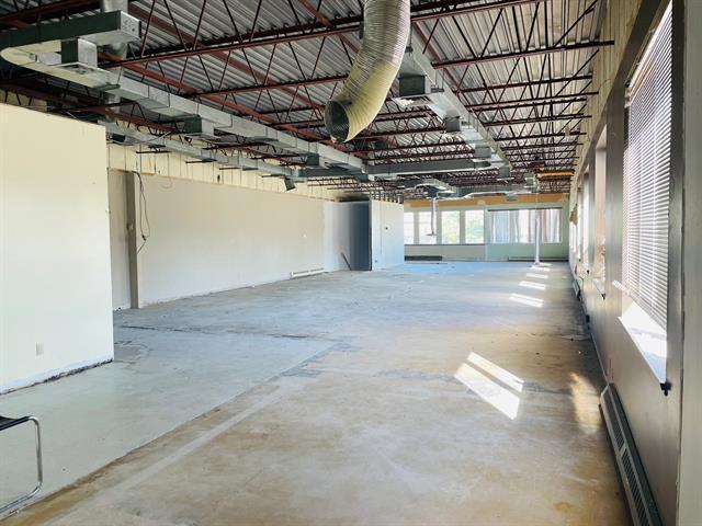 745 Boul Saint-Joseph, Gatineau, QC à louer - Photo de l’immeuble – Image 3 sur 9