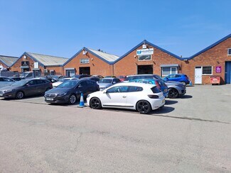 Plus de détails pour 9-25 South Mundells, Welwyn Garden City - Industriel/Logistique à louer