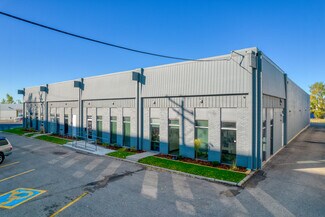 Plus de détails pour 1448 Hastings Cres SE, Calgary, AB - Industriel/Logistique à louer