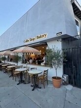 4333 Lankershim Blvd, North Hollywood, CA à louer - Vidéo sur l’annonce professionnelle 