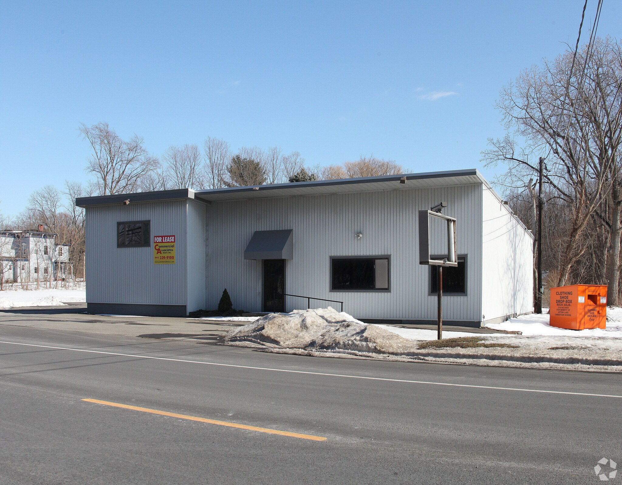 3164 Route 9W, Saugerties, NY à louer Photo principale– Image 1 sur 3