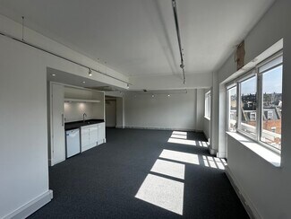 Plus de détails pour 25-27 Mossop St, Londres - Bureau à louer