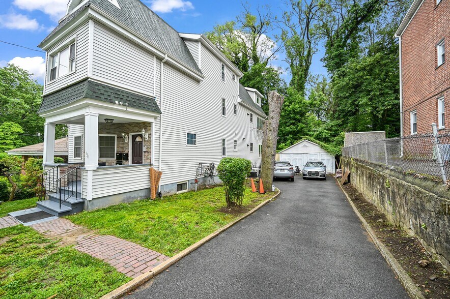 134 Haven Ave, Mount Vernon, NY à vendre - Photo de l’immeuble – Image 3 sur 32