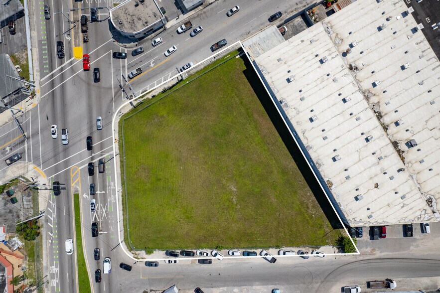 NWC 22nd Ave & Ali Baba Ave, Opa Locka, FL à vendre - Photo de l’immeuble – Image 2 sur 10