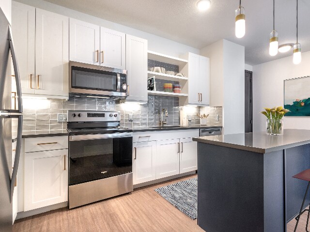 411 W Commerce St, Dallas, TX à louer - Photo intérieure – Image 2 sur 96