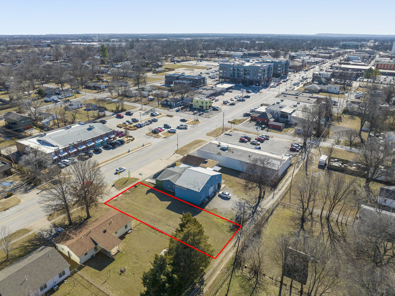 522 N Main St, Broken Arrow, OK à vendre - Photo principale – Image 1 sur 41