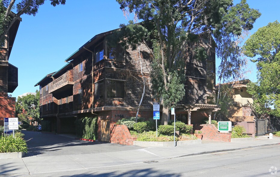 245 Ygnacio Valley Rd, Walnut Creek, CA à louer - Photo de l’immeuble – Image 3 sur 7