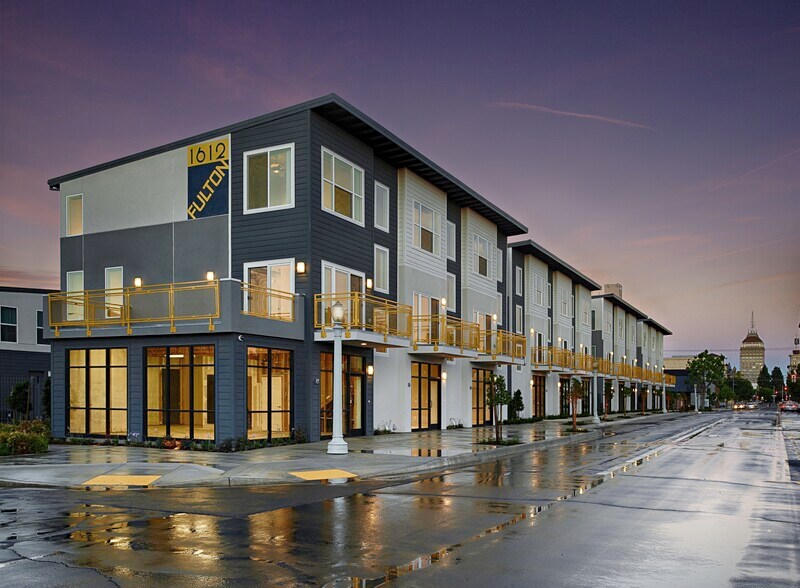 1612 Fulton St, Fresno, CA à vendre - Photo de l’immeuble – Image 3 sur 10