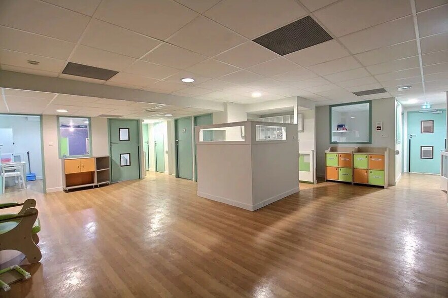 Bureau dans Paris à louer - Photo de l’immeuble – Image 3 sur 5