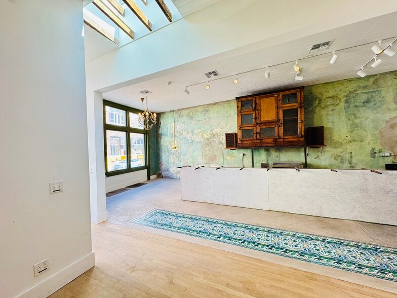 72-78 Main St, Bisbee, AZ à vendre - Photo intérieure – Image 3 sur 54