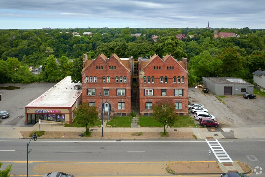 512-514 Lake Ave, Rochester, NY à vendre - Aérien – Image 3 sur 16