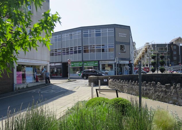 Courtenay St, Newton Abbot à louer - Photo de l’immeuble – Image 3 sur 3