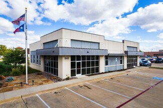 Plus de détails pour 940 Hilltop Dr, Weatherford, TX - Bureau à louer