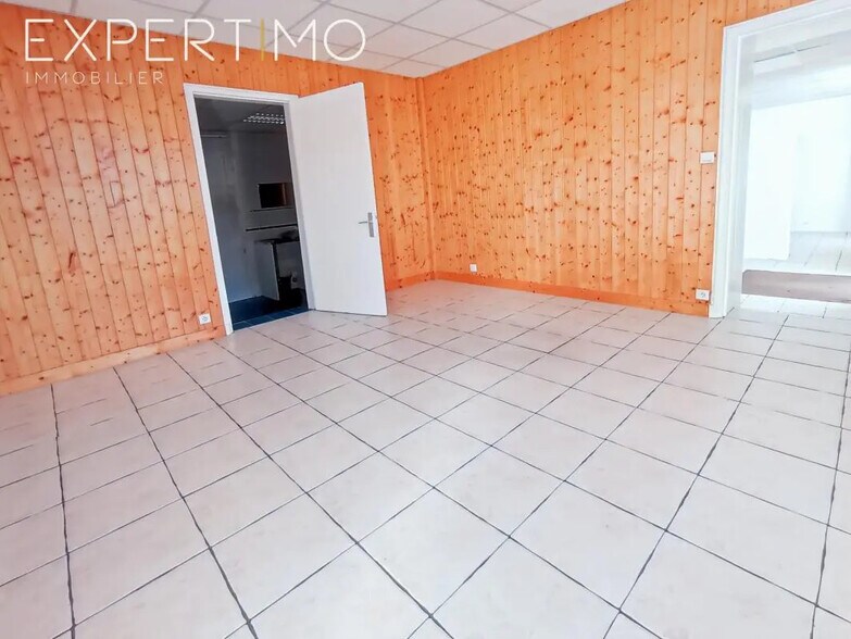 Local d'activités dans Longjumeau à vendre - Photo intérieure – Image 3 sur 9