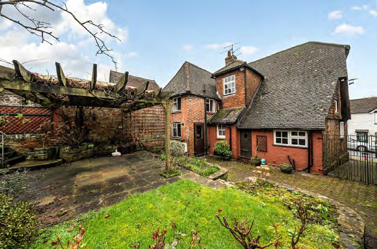 High St, Rotherfield à vendre - Photo de l’immeuble – Image 2 sur 18