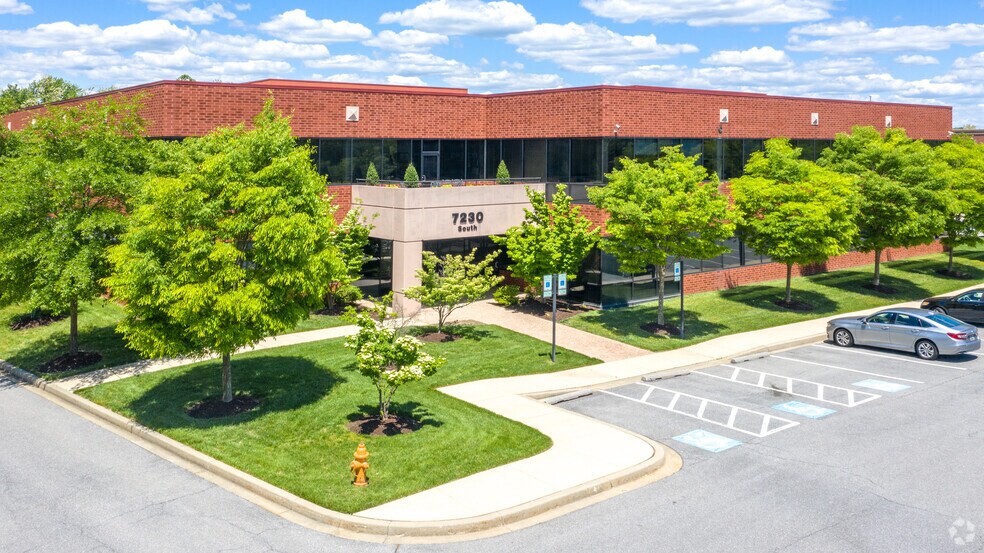 7230 Lee Deforest Dr, Columbia, MD à vendre - Photo de l’immeuble – Image 1 sur 22