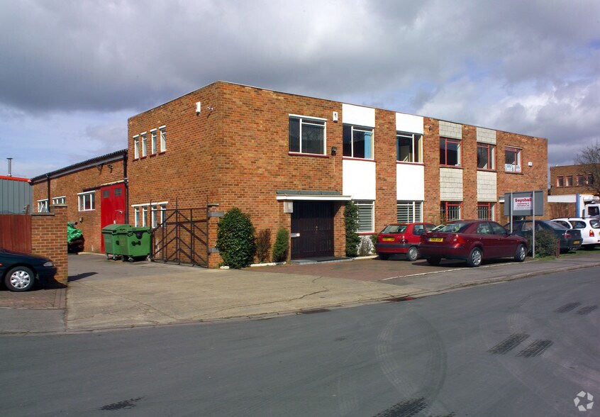 6-8 Arkwright Rd, Bicester à vendre - Photo principale – Image 1 sur 2