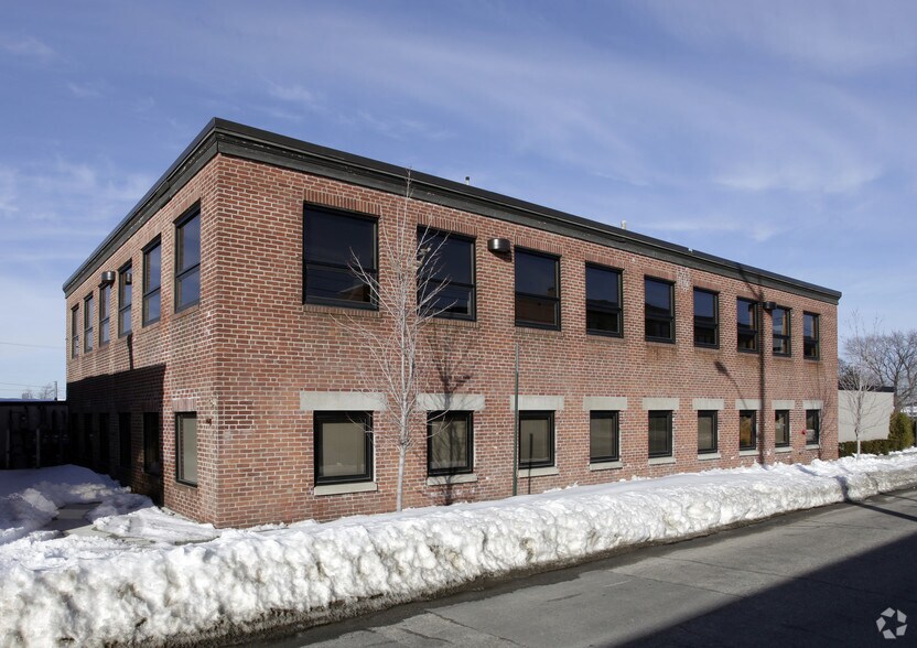 22 Baker St, Providence, RI à louer - Photo de l’immeuble – Image 3 sur 12