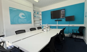 45 Devon Sq, Newton Abbot à louer Photo intérieure– Image 1 sur 3