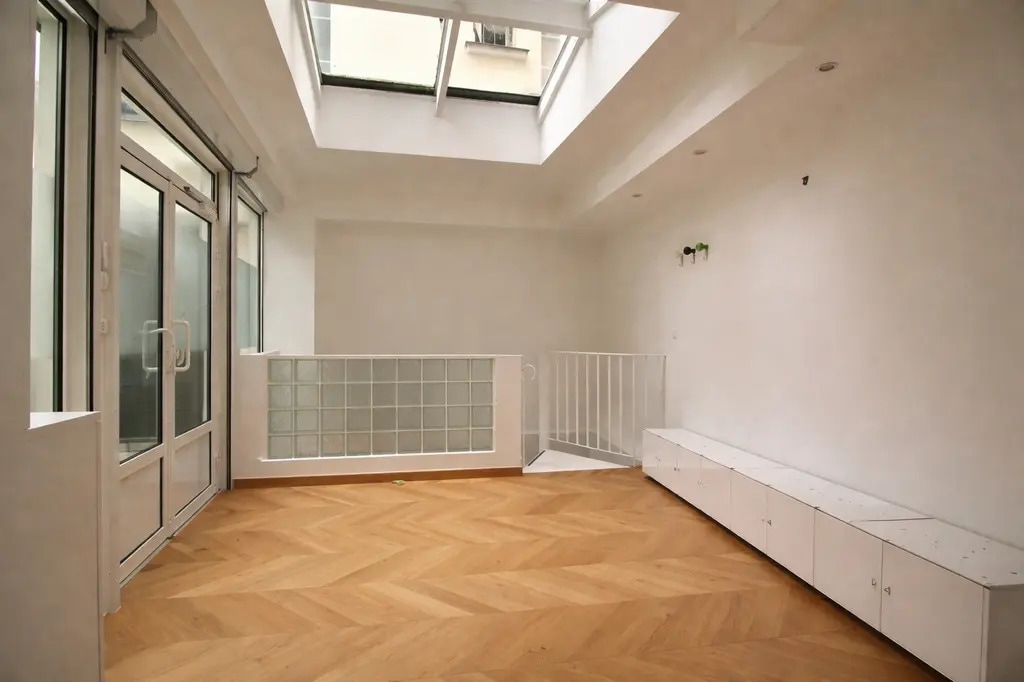 Bureau dans Paris à louer Photo intérieure– Image 1 sur 12