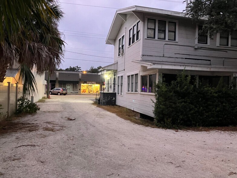 2710-2714 S Macdill Ave, Tampa, FL à vendre - Photo de l’immeuble – Image 3 sur 5