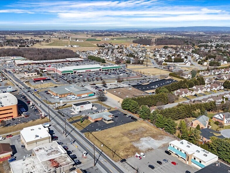 13331 Pennsylvania Ave, Hagerstown, MD à louer - Photo de l’immeuble – Image 3 sur 4