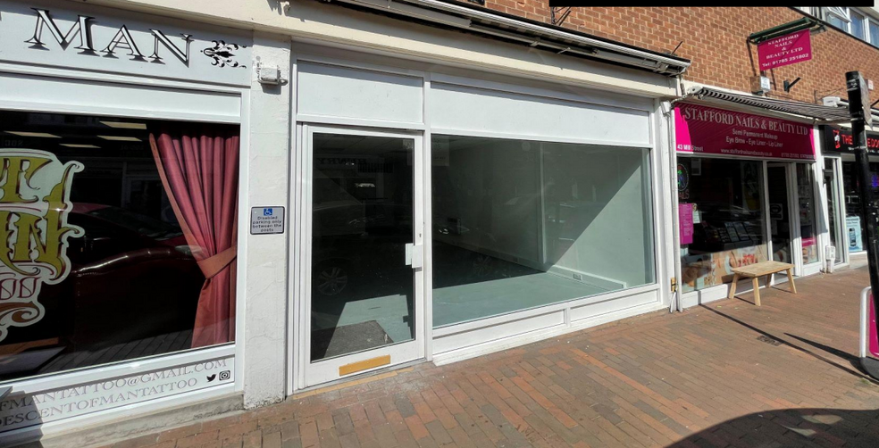 39-46 Mill St, Stafford à louer - Photo de l’immeuble – Image 1 sur 1