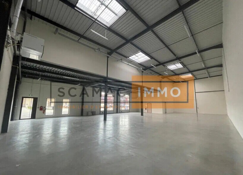 1 Chemin De La Ferme De Lamirault, 77090 Collégien, Collégien à louer - Photo de l’immeuble – Image 3 sur 7