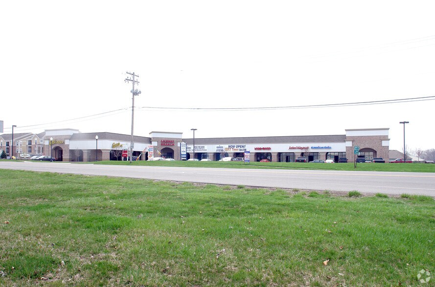 1047-1071 W Jefferson St, Franklin, IN à louer - Photo de l’immeuble – Image 3 sur 3
