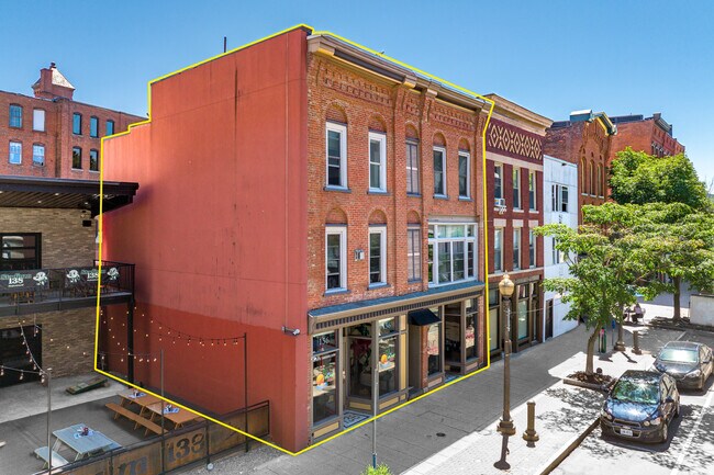 Plus de détails pour 136 Washington St, Binghamton, NY - Logement à vendre