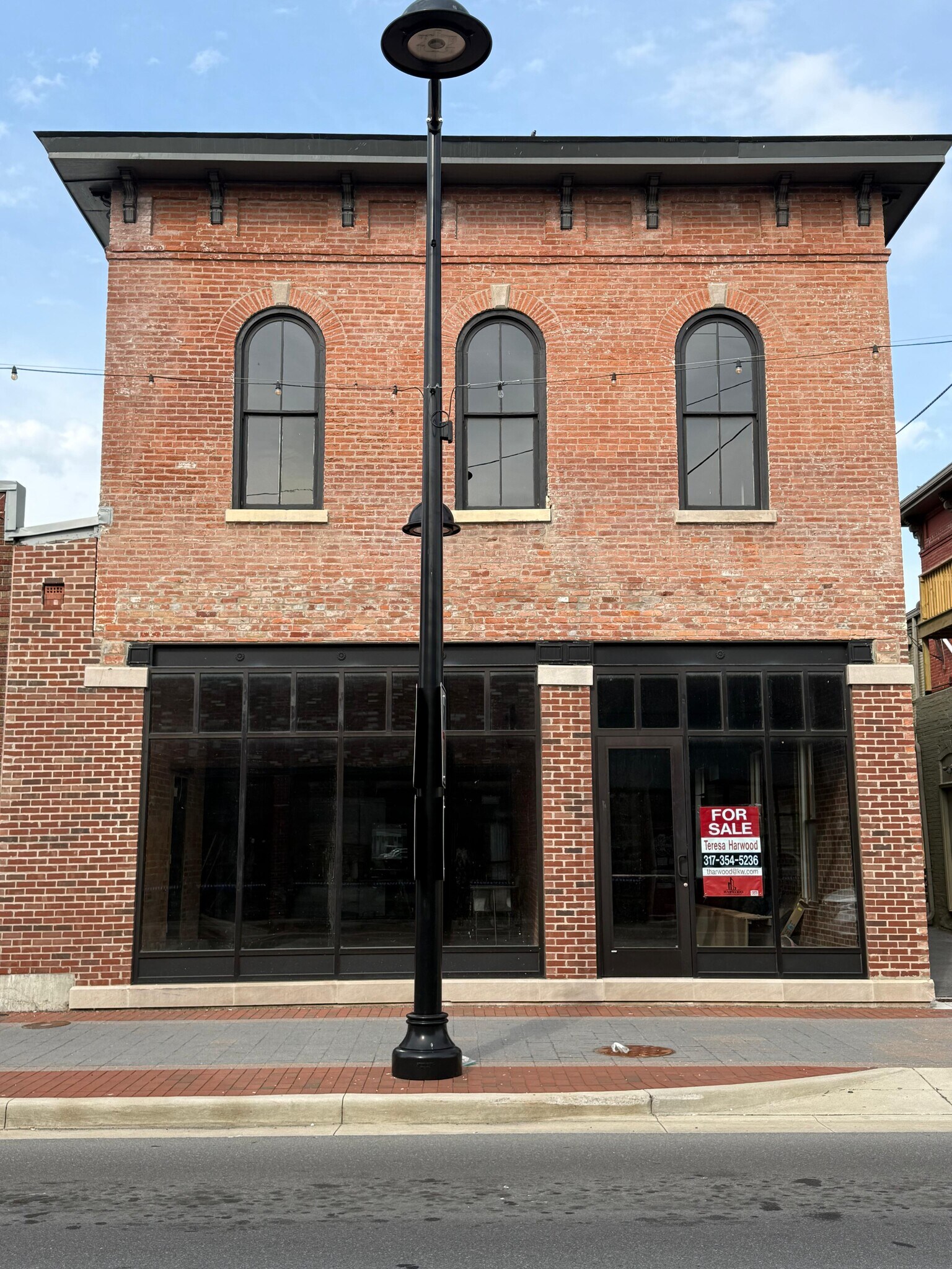 170 S Madison Ave, Greenwood, IN à vendre Photo de l’immeuble– Image 1 sur 13